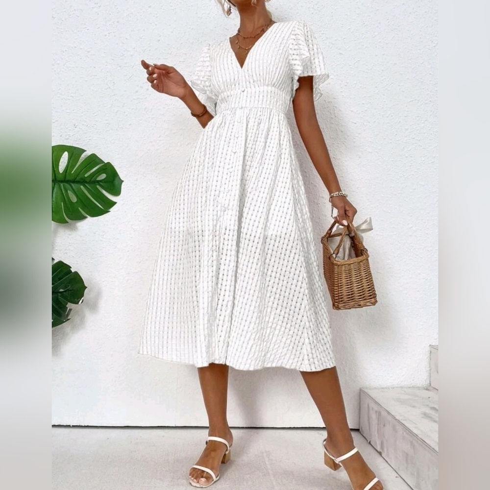 New Chic Seersucker Midi Dress Flutter Sleeve White - Picture 6 of 8